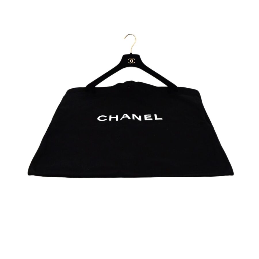 Chanel handbag black – front view