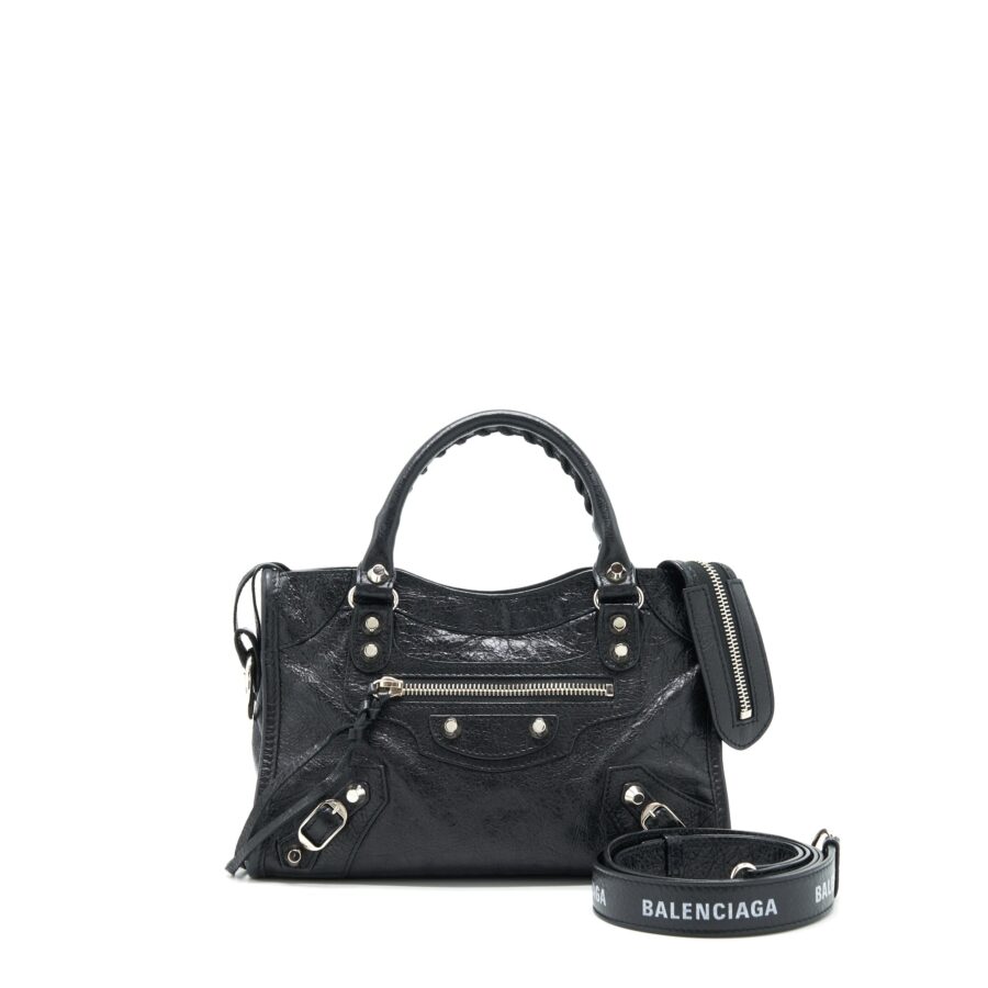Balenciaga City black bag – front view