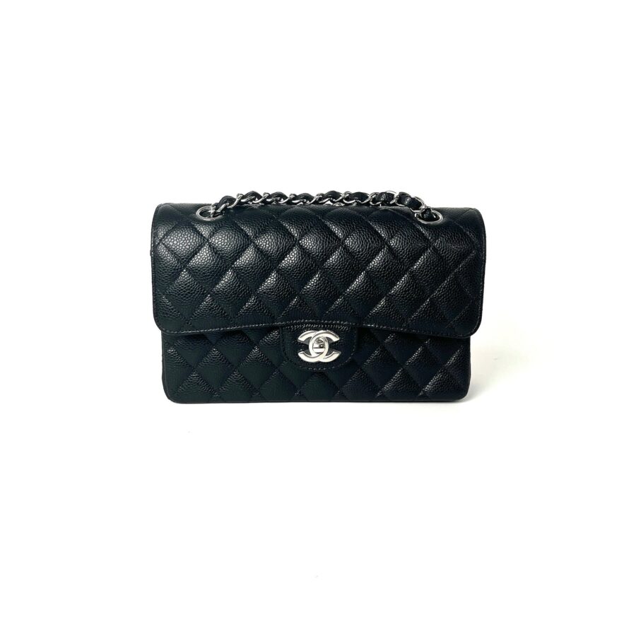 Chanel handbag black – front view