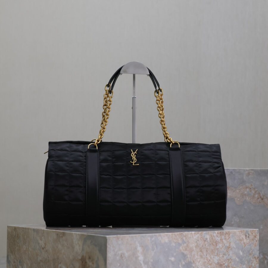 Designer handbag gold – front view